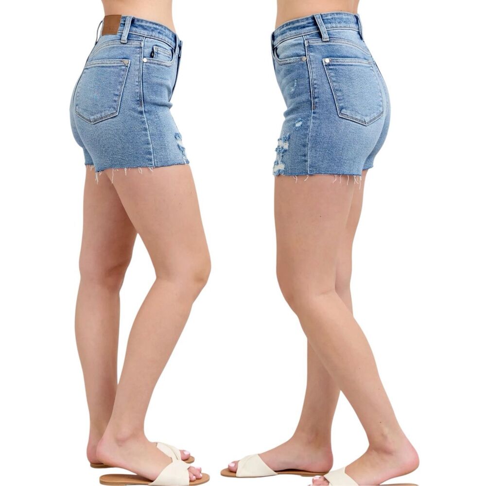 Judy Blue High Rise Distressed Denim Shorts Light Wash Stretch Raw Hem NWT - Picture 14 of 14